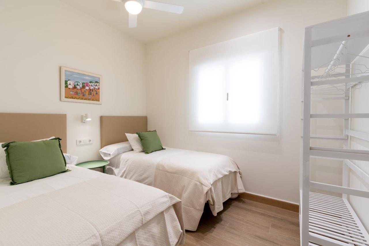 Apartamentos Cervantes 17 Севілья Екстер'єр фото