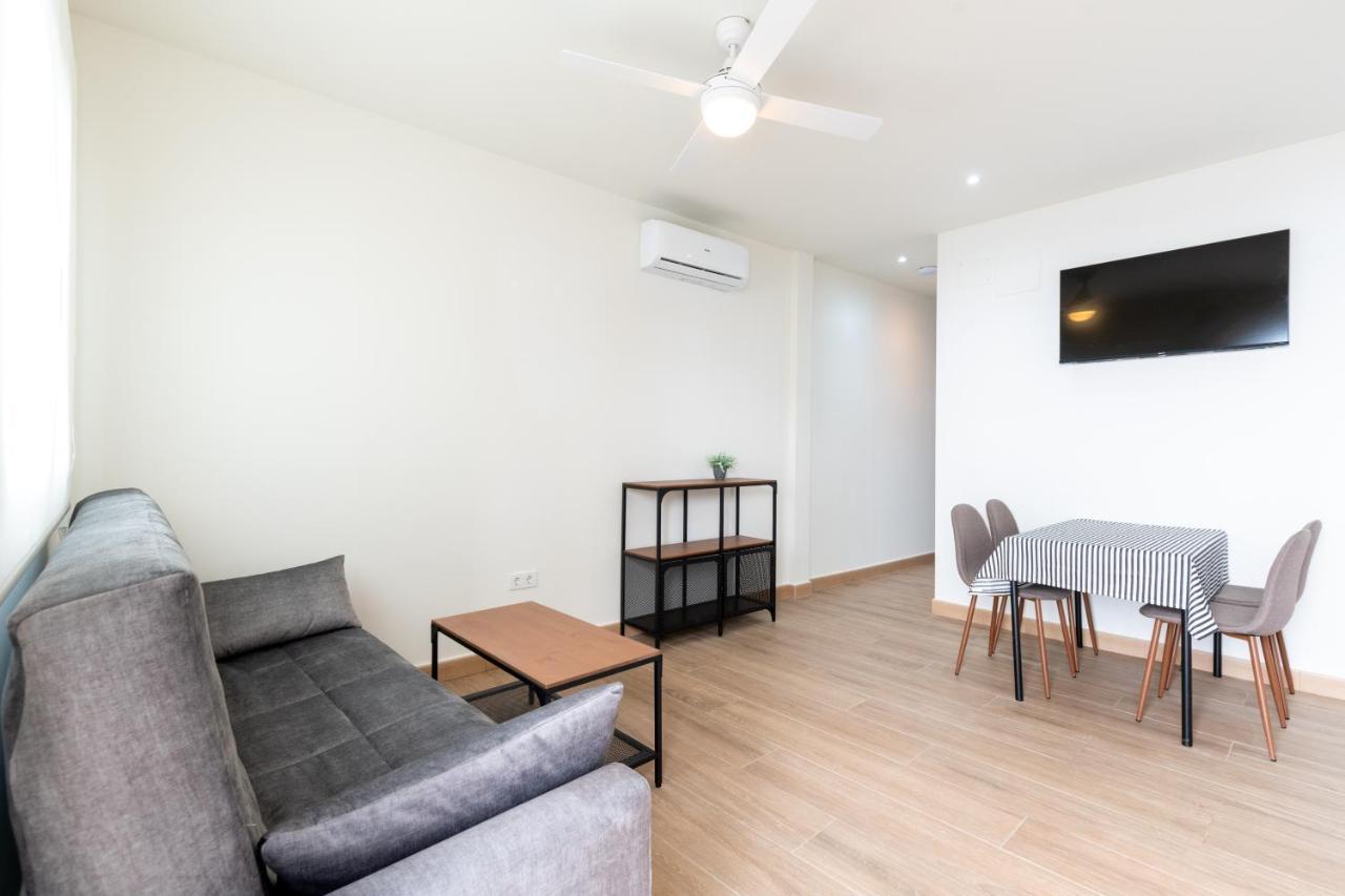 Apartamentos Cervantes 17 Севілья Екстер'єр фото