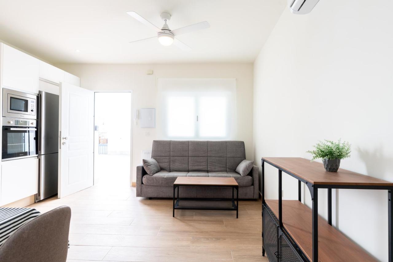 Apartamentos Cervantes 17 Севілья Екстер'єр фото