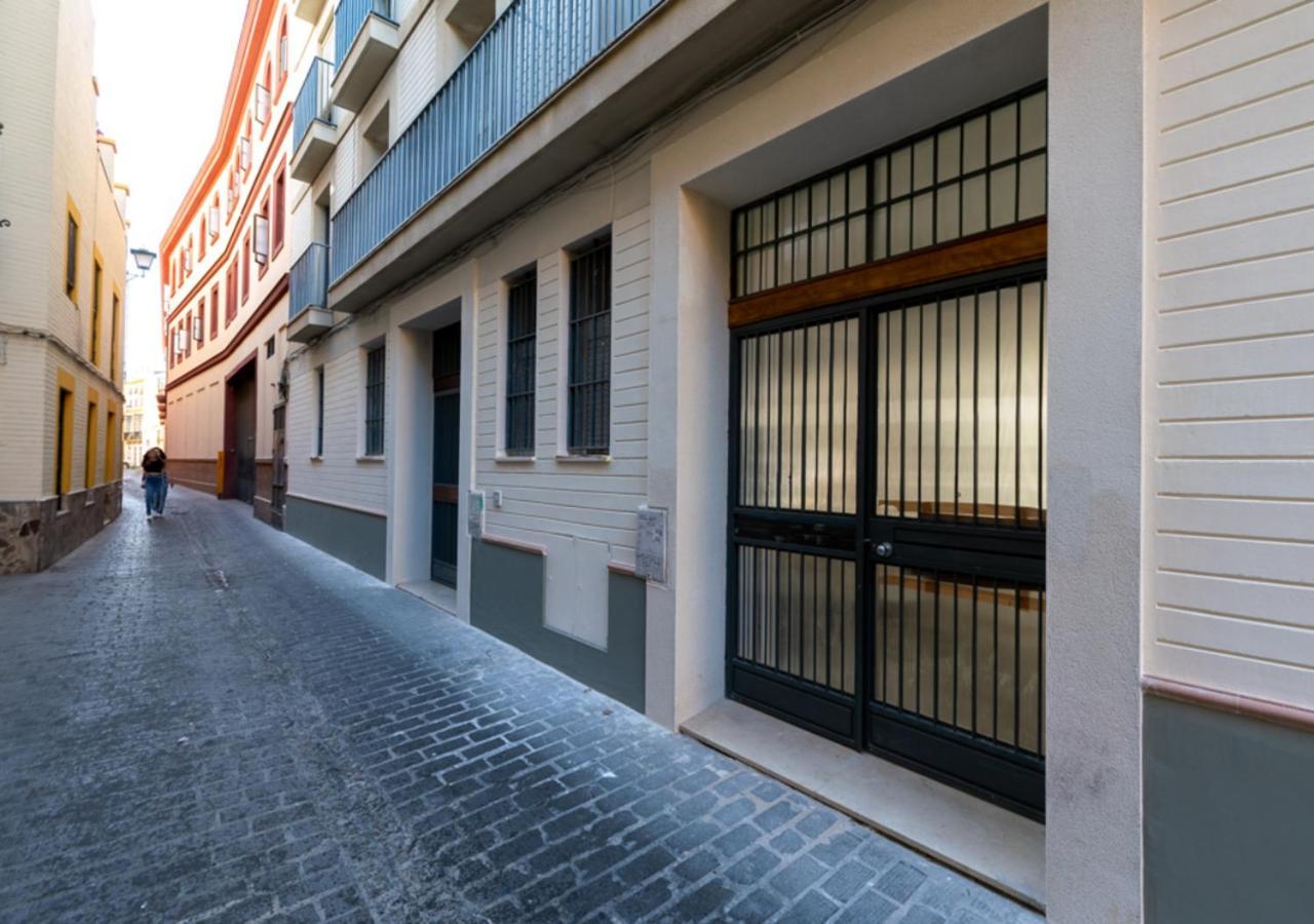 Apartamentos Cervantes 17 Севілья Екстер'єр фото